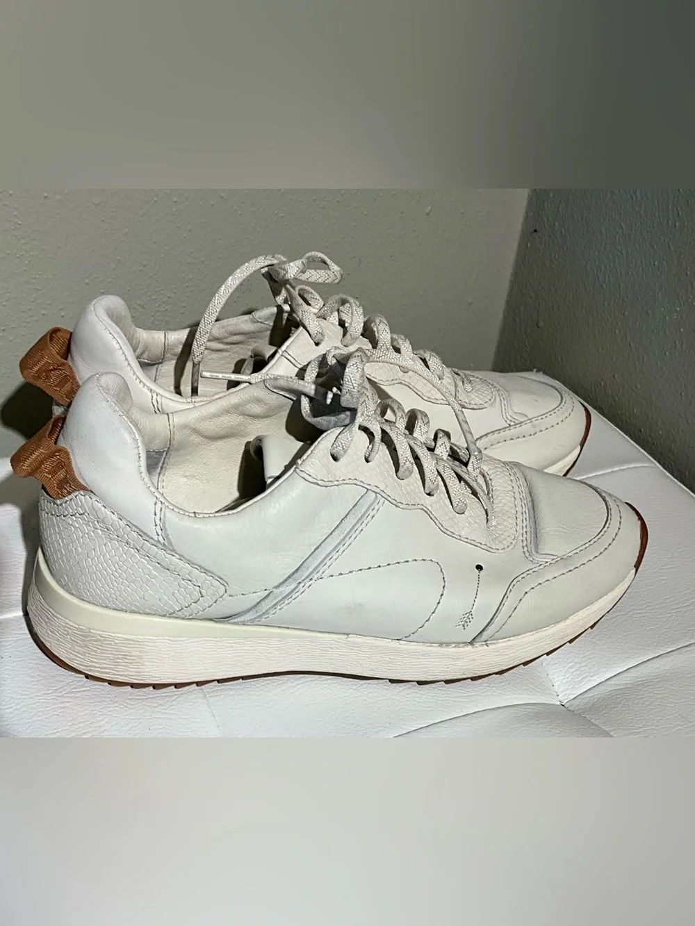 Frankie4 White Leather Casual Sneakers 8